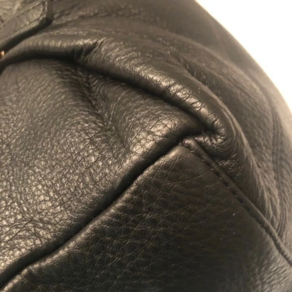 Vince camuto black leather Zoe hobo expandable bag